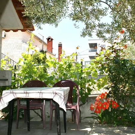 Antea Apartment