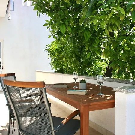 Antea Trogir